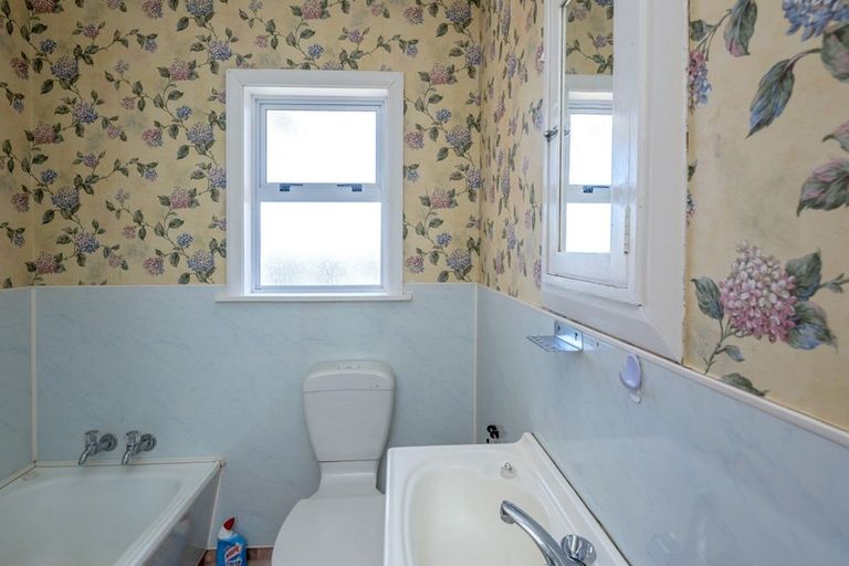 Photo of property in 29 Freyberg Street, Levin, 5510