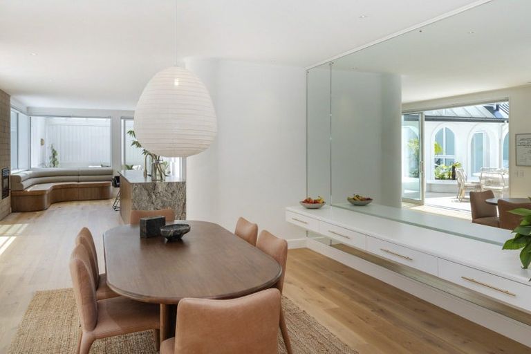 Photo of property in 93 Carlton Mill Road, Merivale, Christchurch, 8014