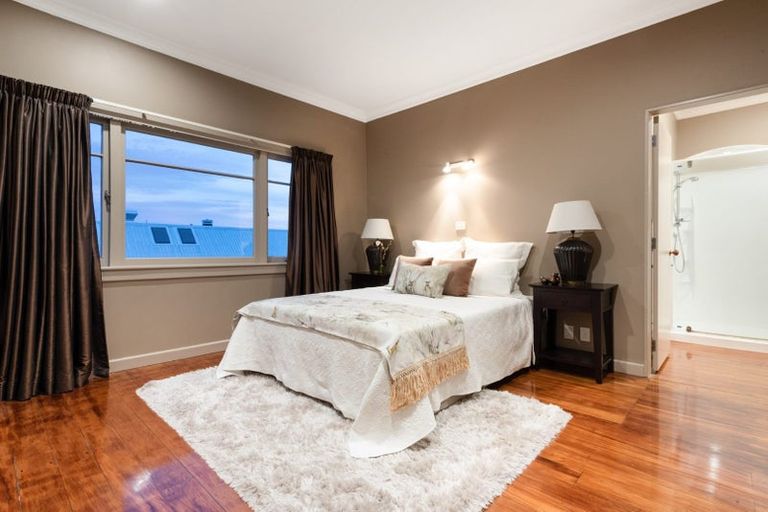 Photo of property in 37 Burrows Street, Tauranga South, Tauranga, 3112