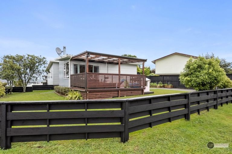 Photo of property in 187b Major Drive, Kelson, Lower Hutt, 5010