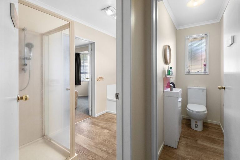 Photo of property in 29 Lloyd Drive, Nawton, Hamilton, 3200