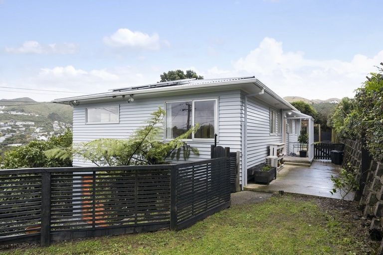 Photo of property in 34 Prospect Terrace, Johnsonville, Wellington, 6037