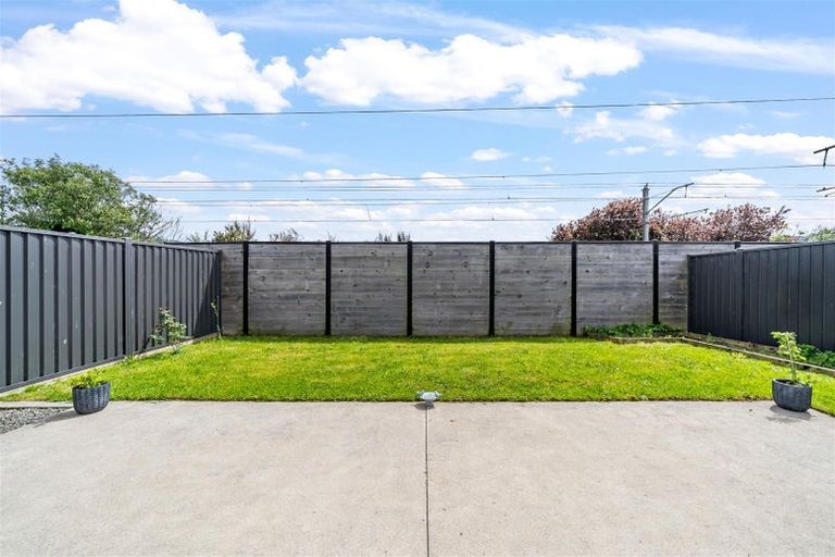 Photo of property in 36 Te Kaeaea Crescent, Wallaceville, Upper Hutt, 5018