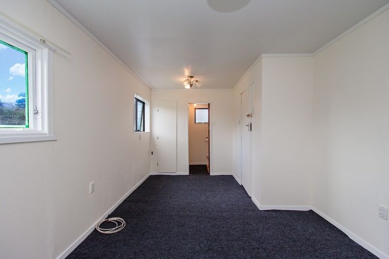 Photo of property in 2 Grayson Avenue, Mangakakahi, Rotorua, 3015