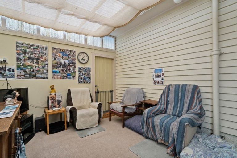 Photo of property in 12 Linley Place, Levin, 5510