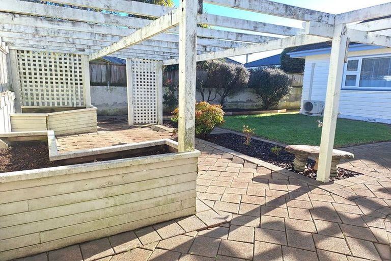Photo of property in 70 Heretaunga Street, Petone, Lower Hutt, 5012
