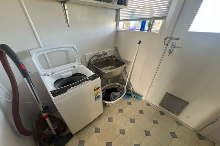 Photo of property in 25b Medina Crescent, Parklands, Christchurch, 8083