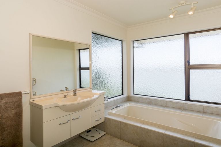 Photo of property in 26 Sunset Crescent, Maungatapu, Tauranga, 3112