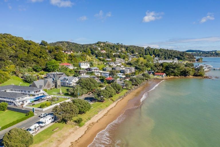 Photo of property in 40 Marsden Road, Paihia, 0200