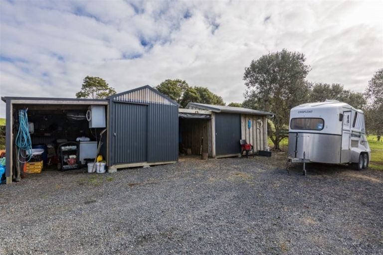 Photo of property in 900a Pungaere Road, Waipapa, Kerikeri, 0295