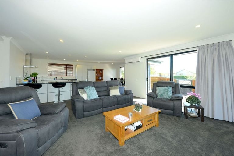 Photo of property in 9 Seaward Street, Pegasus, 7612