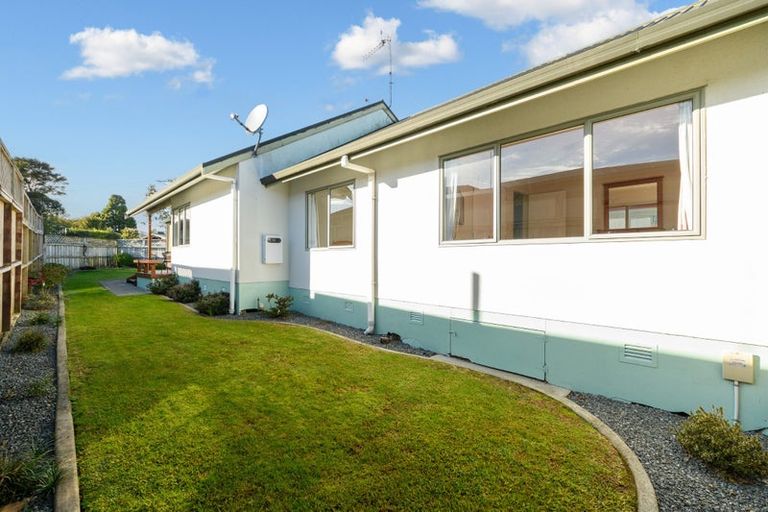 Photo of property in 15a Sinclair Street, Greerton, Tauranga, 3112