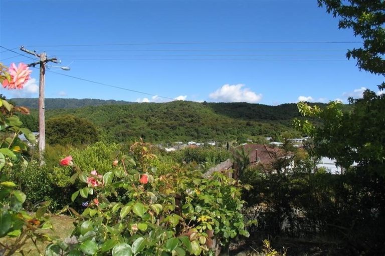 Photo of property in 20 Leicester Street, Picton, 7220