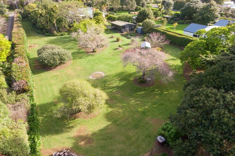 Photo of property in 24 Mission Road, Kerikeri, 0230