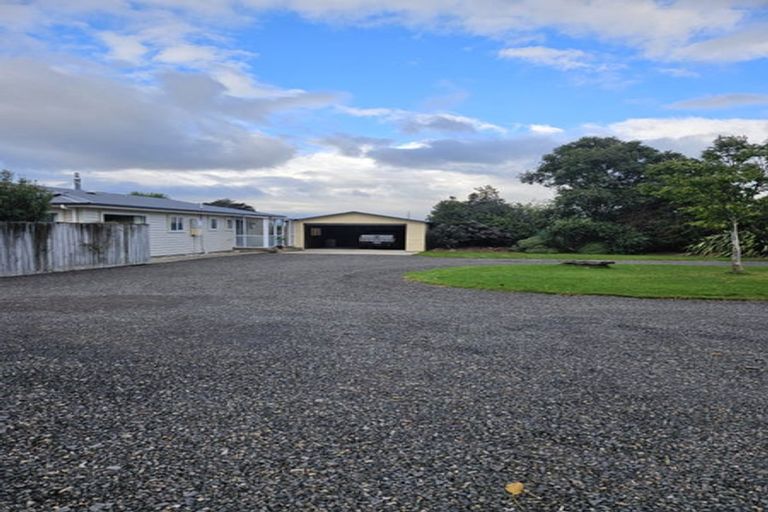 Photo of property in 74 Woodside Road, Woodside, Outram, 9073