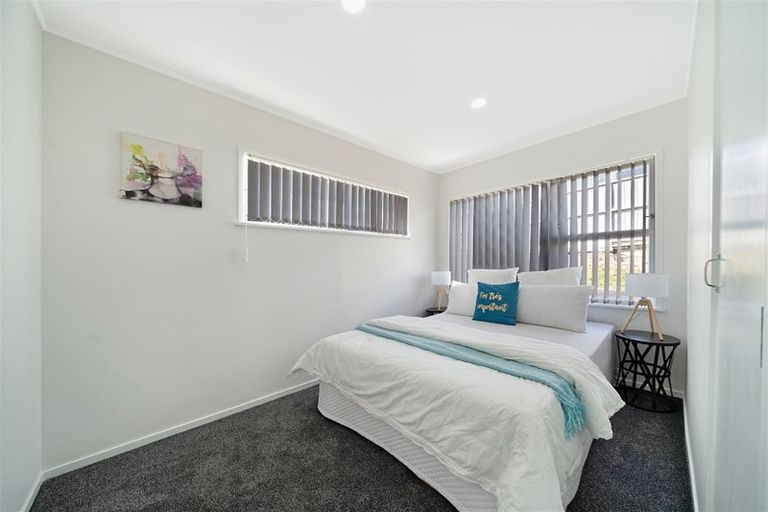 Photo of property in 65 Hetherington Road, Ranui, Auckland, 0612