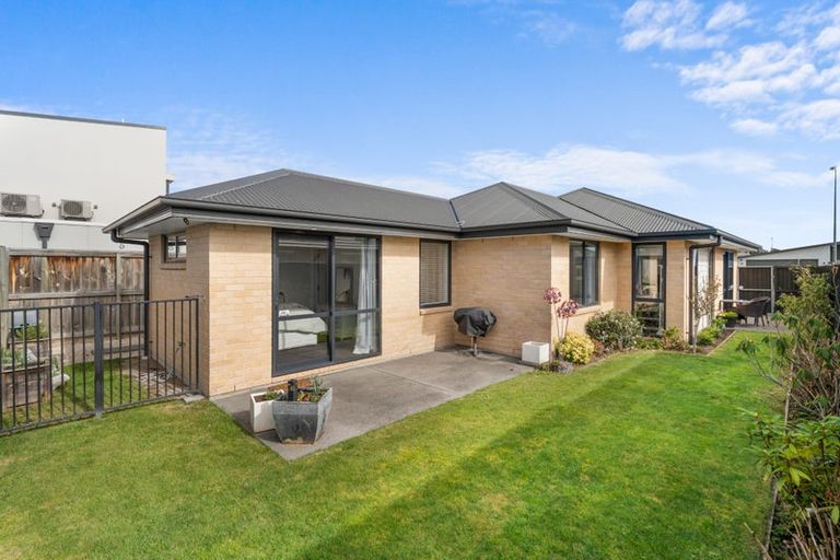 Photo of property in 13 Cleland Crescent, Kaiapoi, 7630