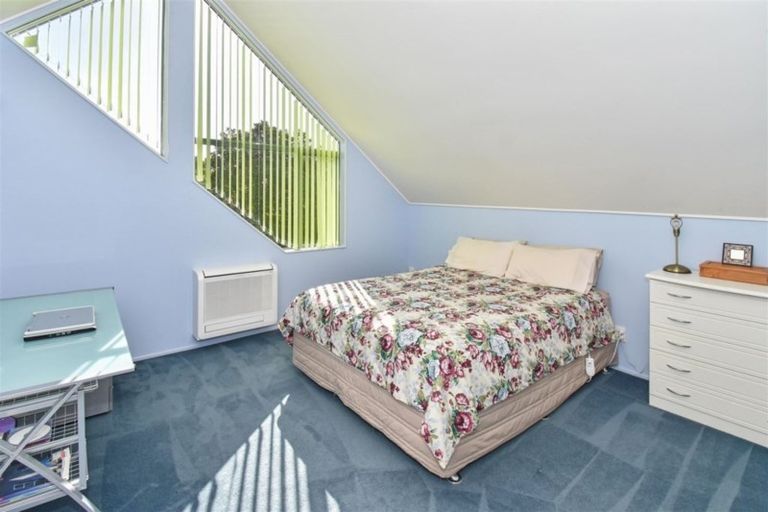 Photo of property in 29 Lemonwood Place, The Gardens, Auckland, 2105