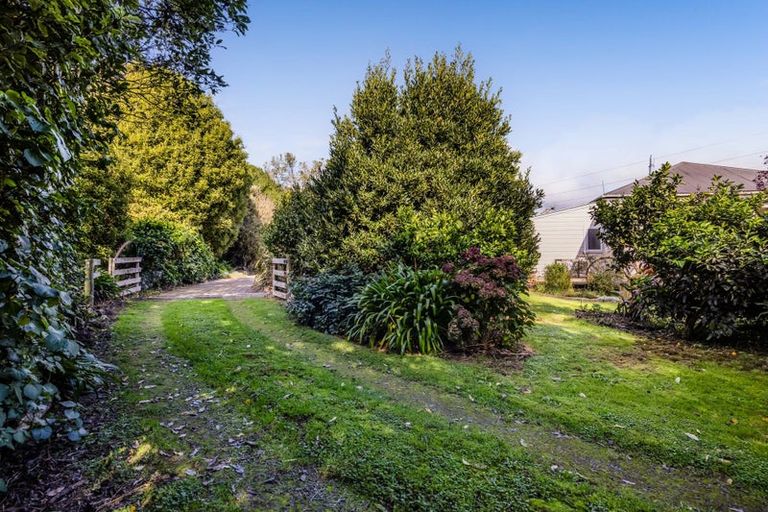Photo of property in 724 Ararata Road, Ararata, Hawera, 4674