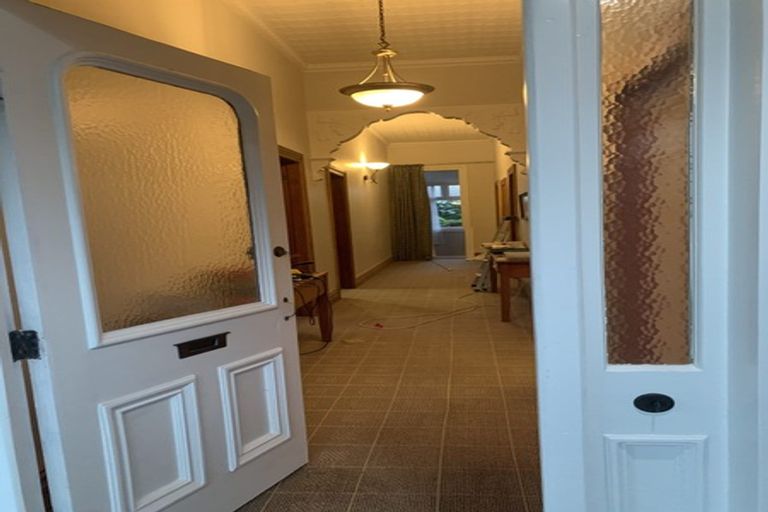 Photo of property in 6 William Bond Street, Stanley Point, Auckland, 0624