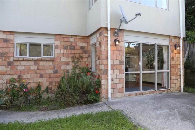 Photo of property in 14a Bacot Place, Howick, Auckland, 2014