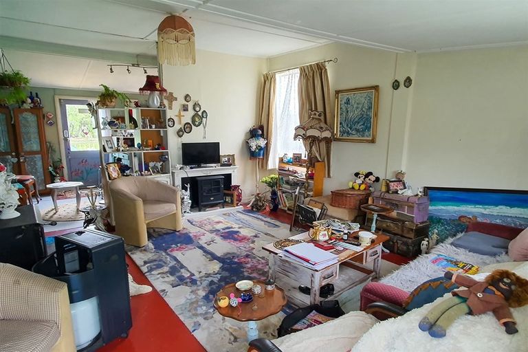 Photo of property in 6 Herbert Street, Waimate, 7924