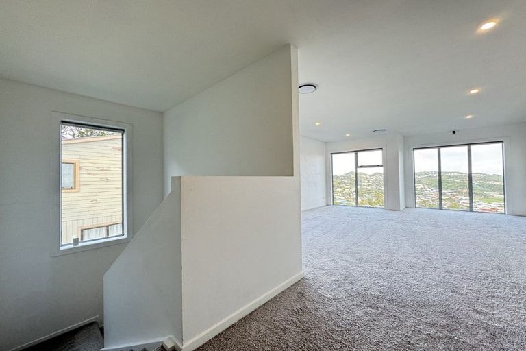 Photo of property in 165 Townsend Road, Miramar, Wellington, 6022