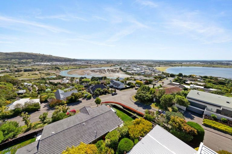 Photo of property in 4 Michael Avenue, Mount Pleasant, Christchurch, 8081