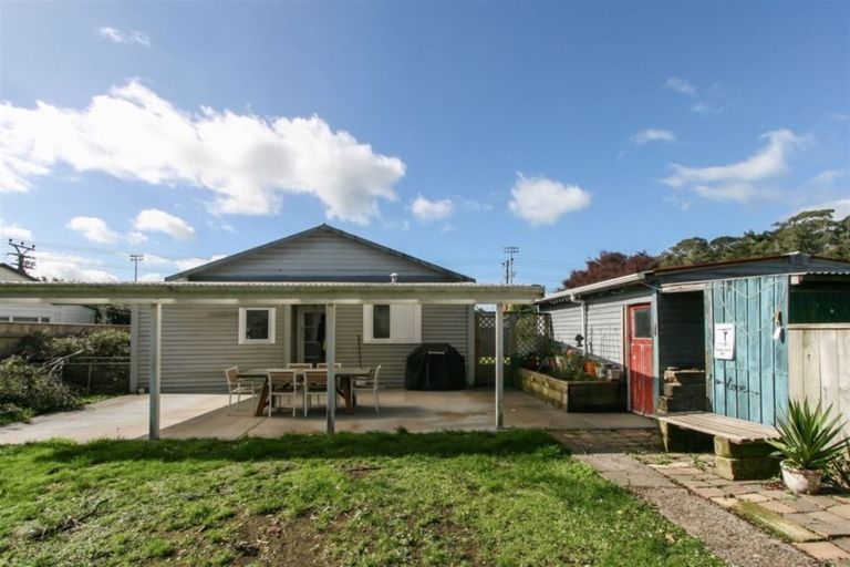 Photo of property in 24 Elliot Street, Inglewood, 4330