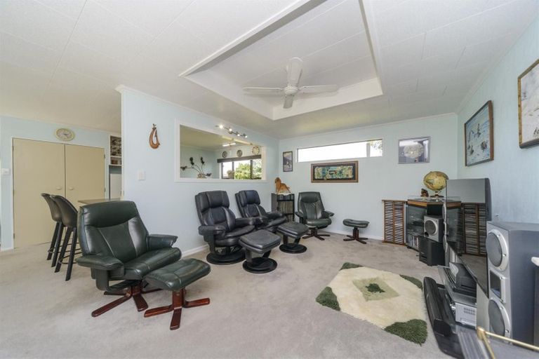Photo of property in 9 Pain Street, Bulls, 4818