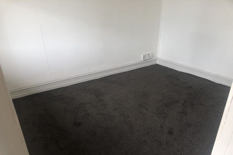 Photo of property in 325 Yarrow Street, Richmond, Invercargill, 9810