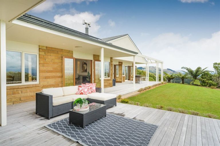 Photo of property in 333 Ngahere Park Road, Turitea, Palmerston North, 4472