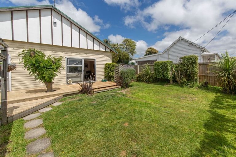 Photo of property in 16 Burke Street, Addington, Christchurch, 8024