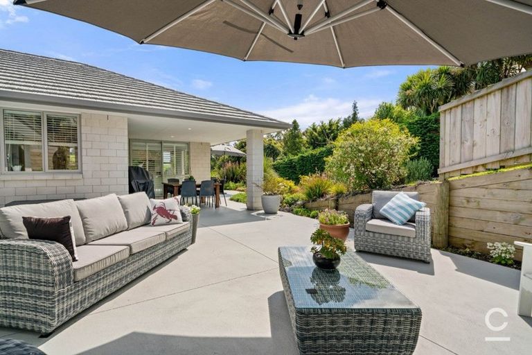 Photo of property in 26 Bob Carter Place, Welcome Bay, Tauranga, 3175