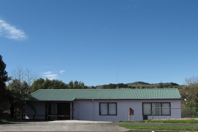 Photo of property in 12 Pennington Place, Welcome Bay, Tauranga, 3112