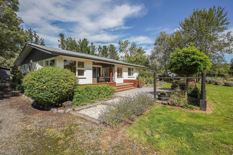 Photo of property in 379 Pyramid Valley Road, Pyramid Valley, Waikari, 7491