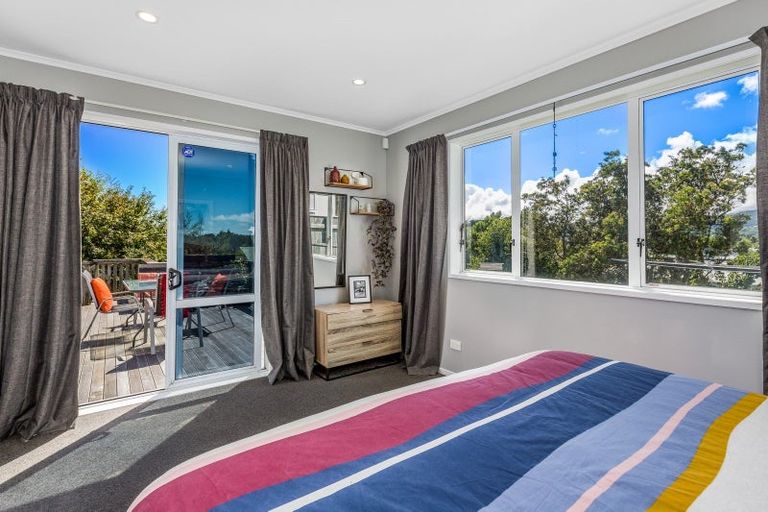 Photo of property in 33 Margaret Road, Raumati Beach, Paraparaumu, 5032