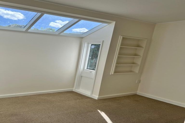 Photo of property in 2/128 Great South Road, Manurewa, Auckland, 2102