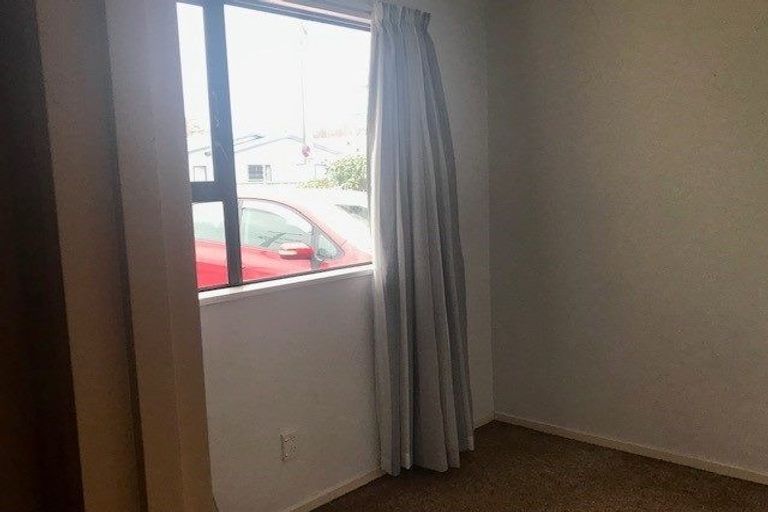 Photo of property in 53b Bradshaw Street, South Dunedin, Dunedin, 9012