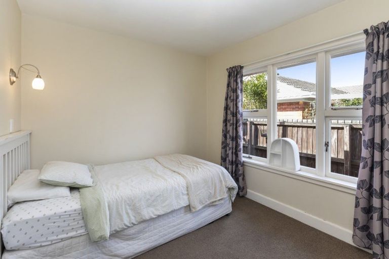 Photo of property in 12 Beechworth Avenue, Somerfield, Christchurch, 8024