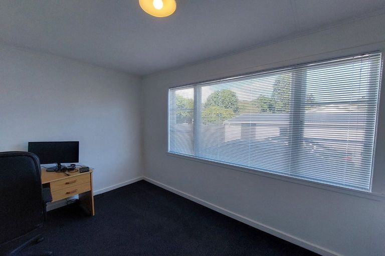Photo of property in 206 Ngamotu Road, Spotswood, New Plymouth, 4310
