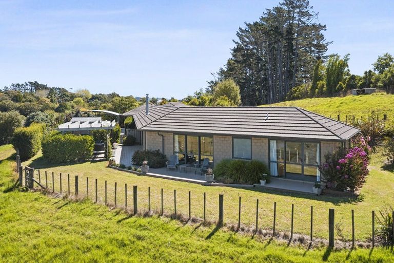 Photo of property in 42c Lennon Access Road, Stillwater, Silverdale, 0993