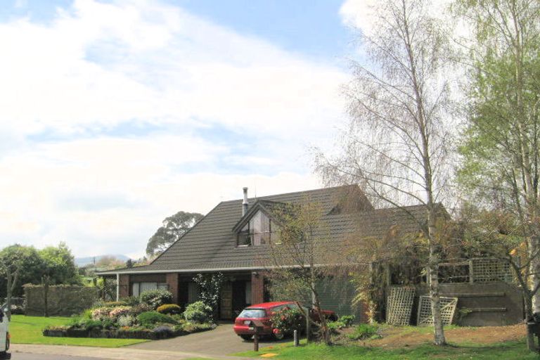 Photo of property in 11 Shane Place, Lynmore, Rotorua, 3010