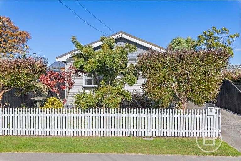 Photo of property in 16 Dunn Street, Somerfield, Christchurch, 8024