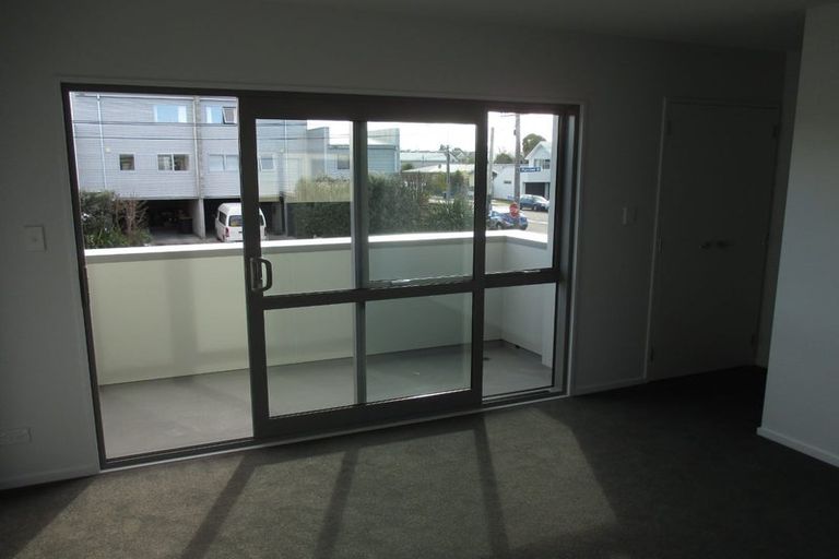 Photo of property in 461 Barbadoes Street, Edgeware, Christchurch, 8013