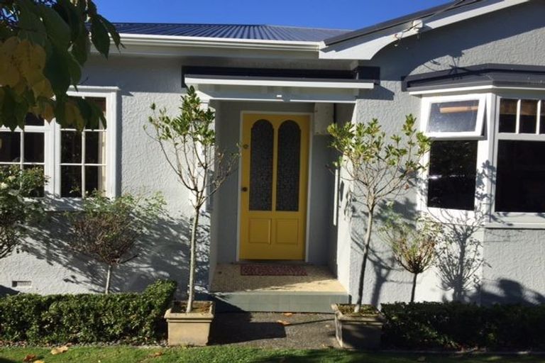 Photo of property in 90 Nottingham Street, Karori, Wellington, 6012