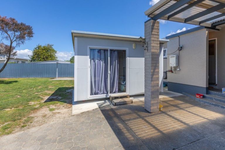 Photo of property in 3 Kelvin Road, Maraenui, Napier, 4110