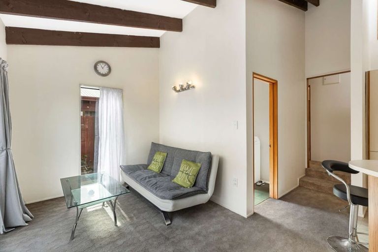 Photo of property in 1/32 Patterson Terrace, Halswell, Christchurch, 8025