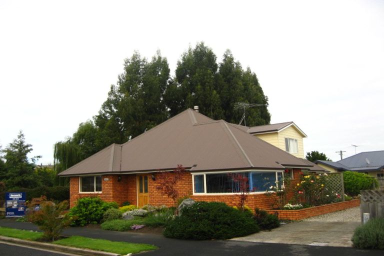 Photo of property in 56 Silverstream Drive, Mosgiel, 9024