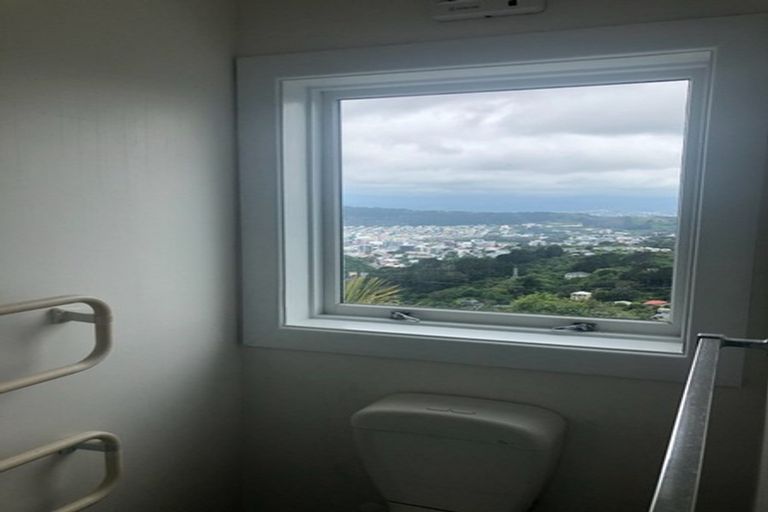 Photo of property in 54 Highbury Road, Highbury, Wellington, 6012